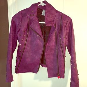Purple Disney descendants jacket, kids will love!